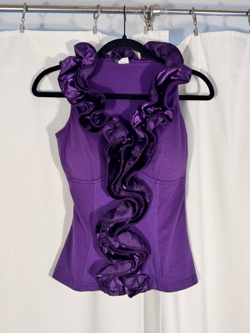 Moa Y2K Purple Ruffle Sleeveless Top